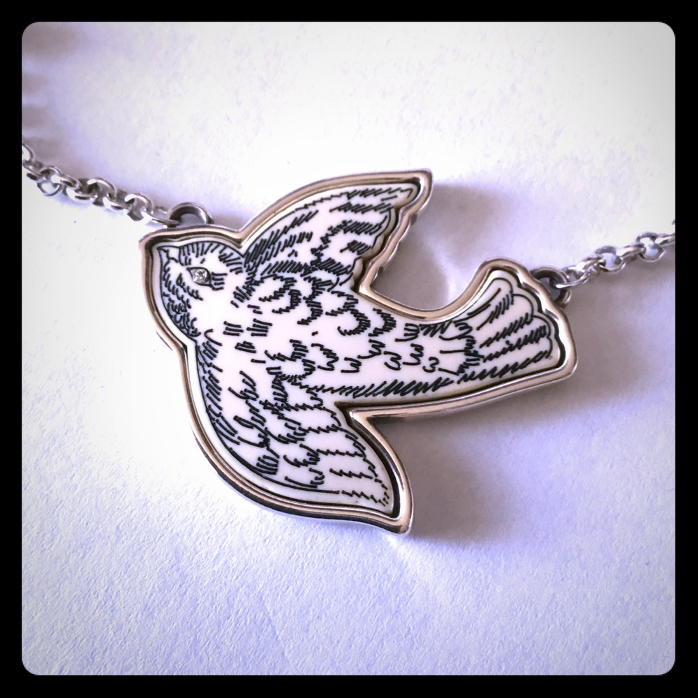 🌺 Brighton Bird Necklace